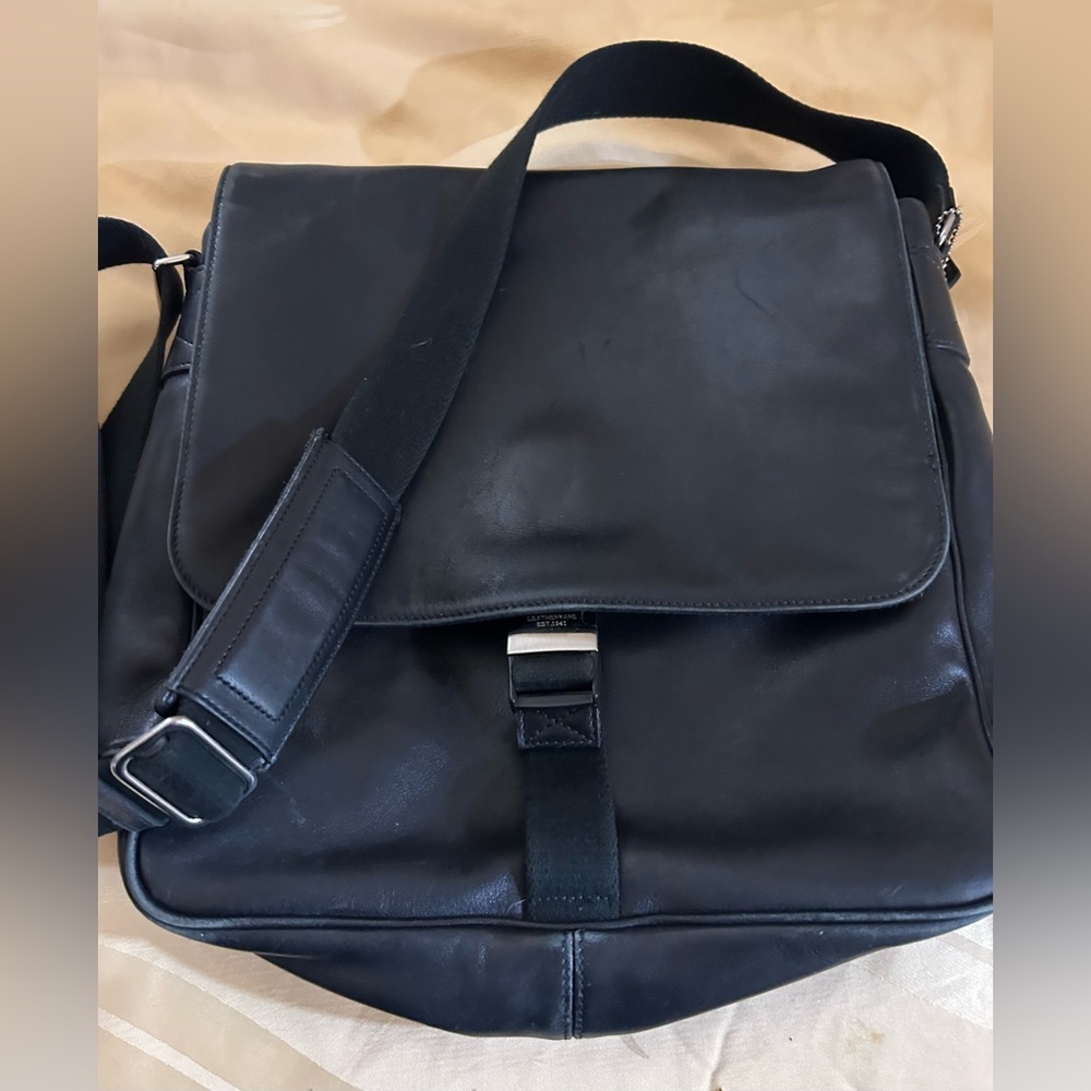 Coach leather messenger bag/ briefcase/ laptop bag - Picture 1 of 13